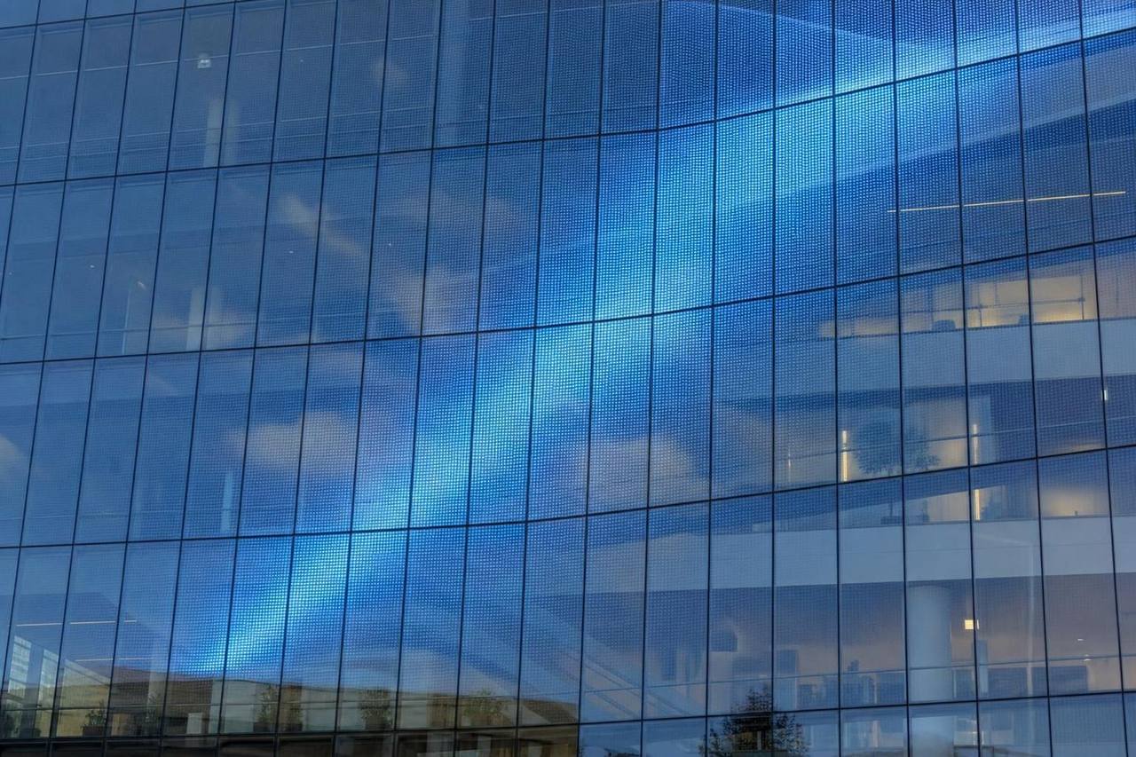 Transparent LED Film & Glass — Detail 2